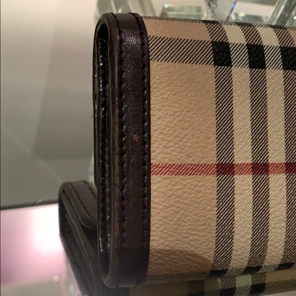 Burberry Wallet - Picture 3 of 9